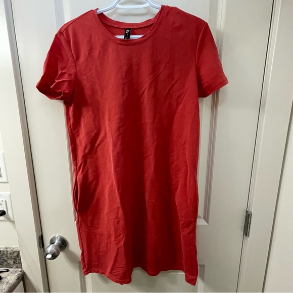 Zara T-Shirt Dress with Pockets! - Picture 1 of 3